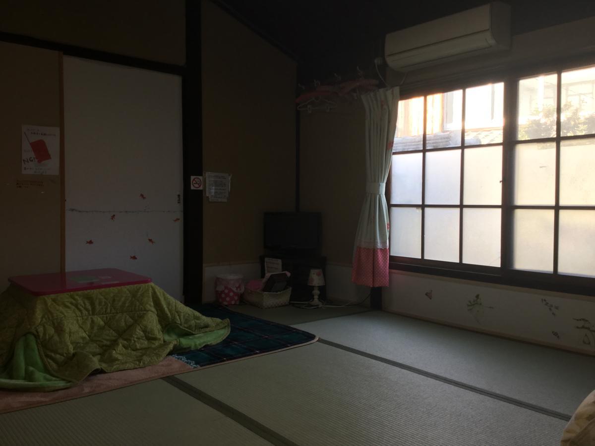 Oyajino Umi Bed & Breakfast Naoshima Luaran gambar