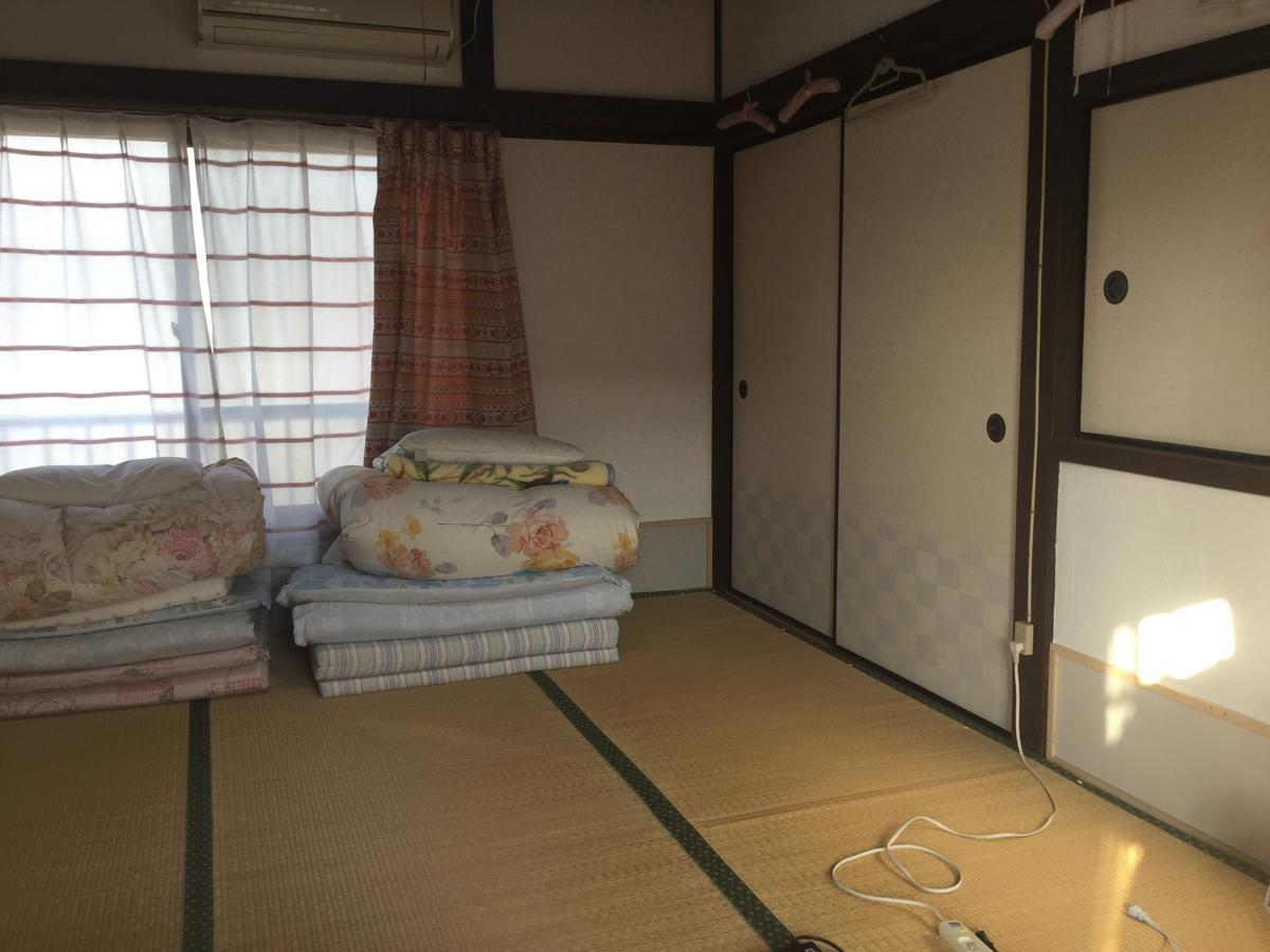 Oyajino Umi Bed & Breakfast Naoshima Luaran gambar